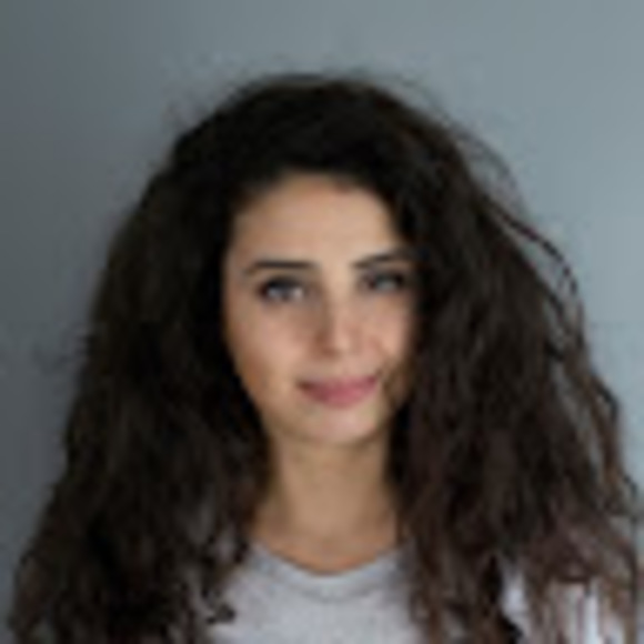 Meet your Posher, Deniz - Picture 1 of 1